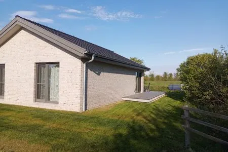 Hauptansicht Ferienhaus  JadeMuschel