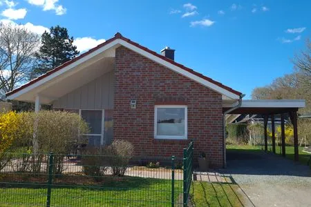 Hauptansicht Ferienhaus  JadePerle