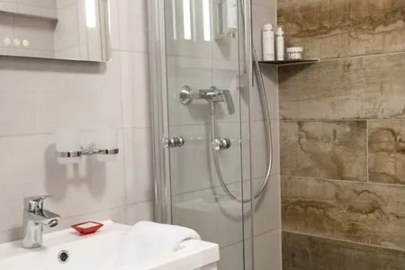 Badezimmer Doppelzimmer 14