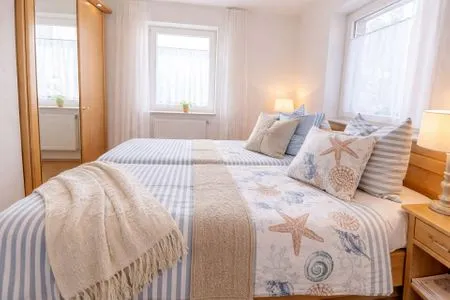 Schlafzimmer Robbenplate