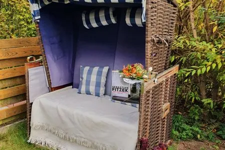 Gartenblick Ferienwohnung Ostseetraum