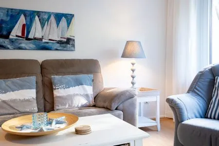 Wohnzimmer (MEI71) Ferienwohnung "Strandlust"