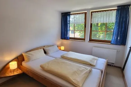 Schlafzimmer Pension Schmelzer Wohnung 28