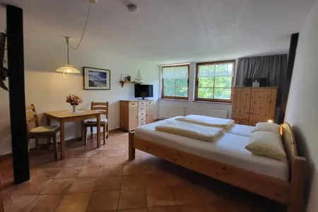 Schlafzimmer Pension Schmelzer Wohnung 9