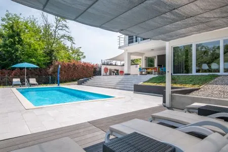   Ferienvilla Mala-Diva