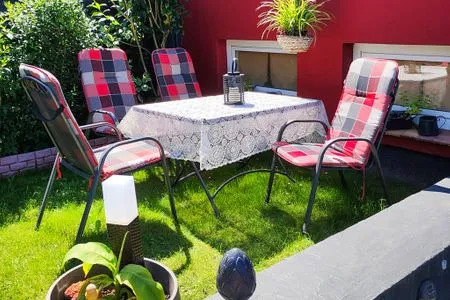 Terrasse Ferienwohnung Dornbusch - ruhige Stadtrandlage