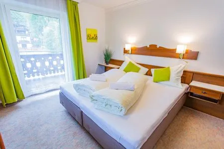 Doppelbett Soldanella 4 by Alpenidyll Apartments