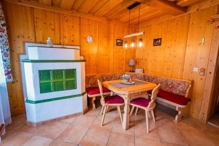 Wohn- und Essbereich Bergidyll 10 by Alpenidyll Apartments