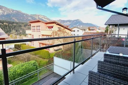 Balkon mit Aussicht Berge Bergblick by Alpenidyll Apartments