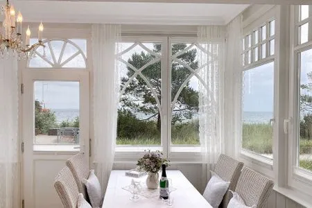 Meerblick Villa Hansa App. A1 - Ostseeappartement mit Panorama-Meerblick & direktem Strandzugang