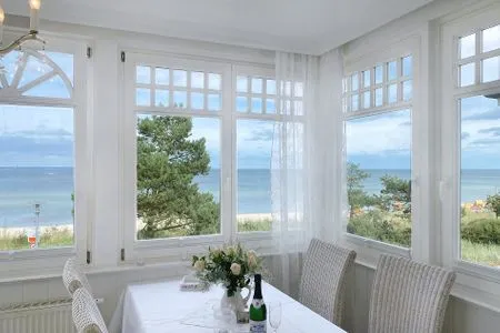 Meerblick Villa Hansa App. A2 - perfekter Blick über die Dünen auf die Lübecker Bucht