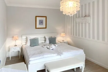  Haus Midsommer App. 16 - Familienzeit an der Ostsee – zentral & strandnah