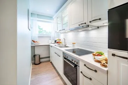 Küche / Küchenzeile Haus Midsommer App. 20 - Urlaub mit Kindern – Strand, Balkon & viel Raum