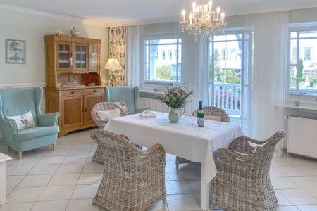  Haus Midsommer App. 27 - Teilmeerblick & zwei Balkone