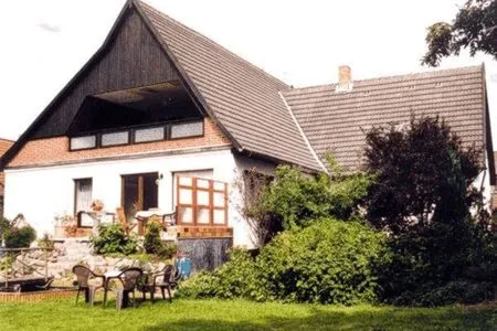 Hauptansicht Ferienwohnung Karger - ländlich gelegen im Ort Sagard