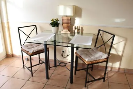 Wohnzimmer Ferienwohnung Kleiner Seeigel in Sassnitz auf Rügen mit Terrasse