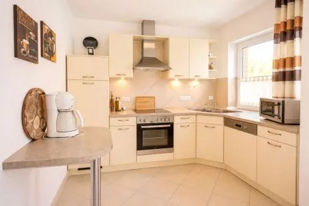 Küche / Küchenzeile Küstenjuwel