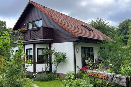 Hauptansicht Ferienwohnung Stockrose - ganz nah am Nationalpark Jasmund