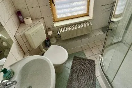 Badezimmer Ferienwohnung 2 Otto - in der Stadtmitte von Sassnitz
