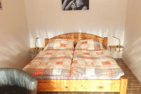 Bett Ferienwohnung 2 Kleine Seestraße - in der Stadtmitte
