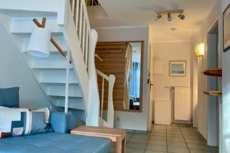 Wohnbereich mit Treppe ins Obergeschoss Achtern Diek Achtern Diek 12b - Wohnung 5