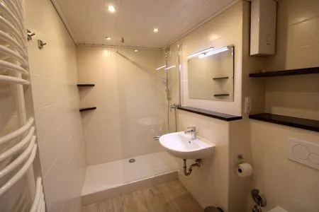 Badezimmer Panorama Whg 81, 5. OG