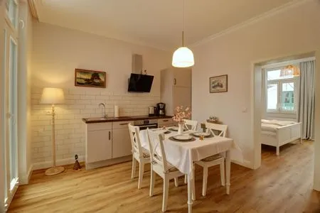 Küche / Küchenzeile Villa Johanna  App.1 - mit zwei Balkonen & Garten - nur wenige Schritte vom Strand