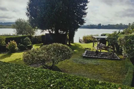  Ferienhaus direkt am See