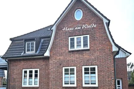 Hauptansicht Haus am Walde - OG