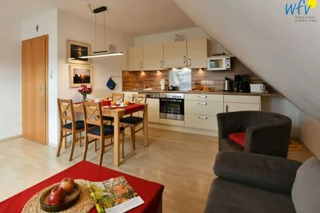 Wohnzimmer Kleine Pinkenburg Ferienwohnung Nord und Süd