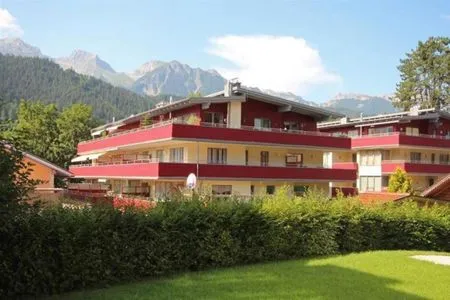 Hauptansicht Gebäude Apart 13 by Alpenidyll Apartments