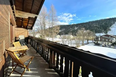 Aussicht zur Schusprungschanze Bergidyll 11 by Alpenidyll Apartments