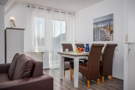 Blick zum Essbereich  Bahnhofstraße 10 - Wohnung 3