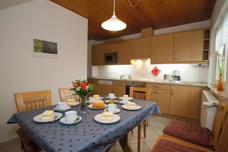 Küche mit Eßbereich Haus Zoeke Whg. 01