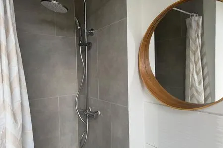 Badezimmer Einfaches Appartement "Nicky" in Halle mit 2 Zimmern