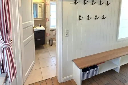 Empfang Eulenkamp 8 a - DHH links