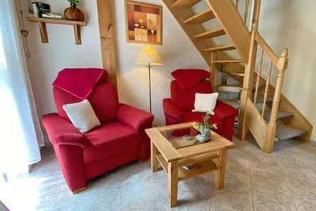 Treppe zum Obergeschoß (Schlafzimmer & Bad) Stichling