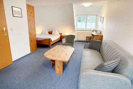 geräumige Aufteilung im Zimmer 5 - Haus Kleist Haus Kleist Zimmer 5