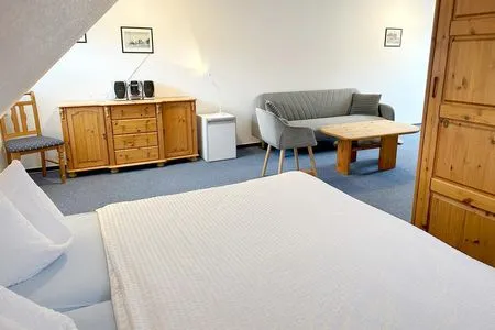 Bettwäsche und Handtücher sind inklusive Haus Kleist Zimmer 5