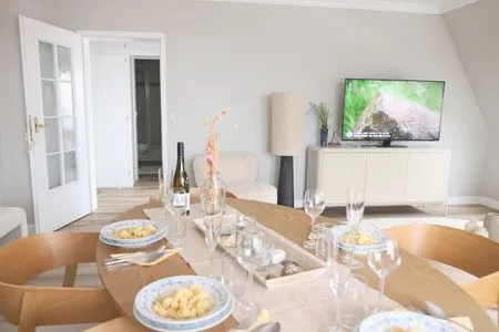 Wohnzimmer Elisabethstr. 2, Whg. 13