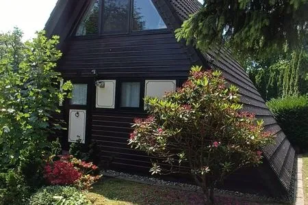 Fassade / Eingang Ferienhaus Eichhörnchennest