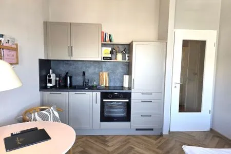Küche / Küchenzeile Alter Reichshof, App. 303 mit Meerblick und Balkon