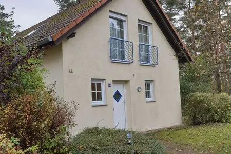  Ferienhaushäfte zum Plauer See