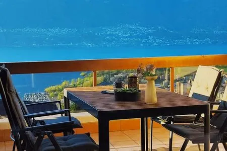 Balkon Eckwohnung C06