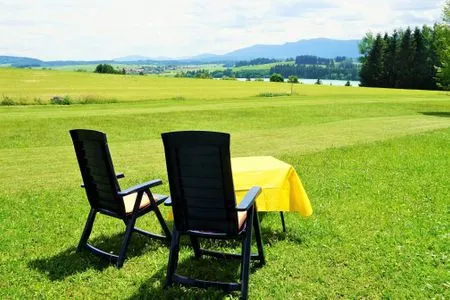 Gartenblick Feriendorf Hochbergle Haus 109