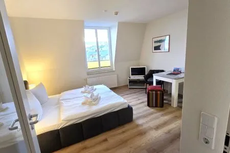 Wohnzimmer Alter Reichshof, App. 403 - mit Meerblick