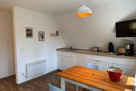  Waldidylle & Meerblick – Finnhütte im Kiefernwald nur 150 m zum Strand - Antonin