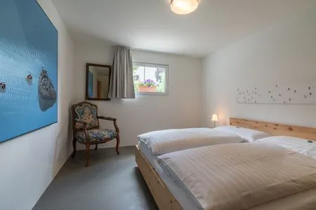 Schlafzimmer Chesa Lagrev 1
