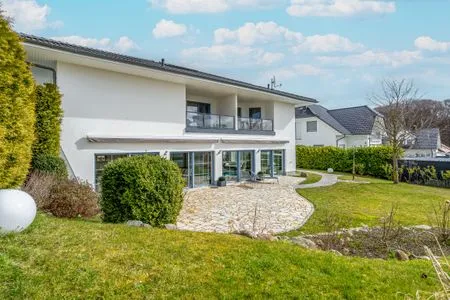 Hauptansicht Villa Meerzeit - Ferienwohnung Mare Azur
