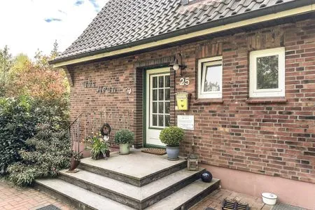 Fassade / Eingang Haus *Üüs Aran* Ferienwohnung *Üüs Aran 2*